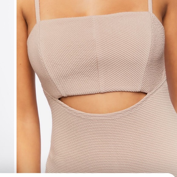 NWT Tan midi bodycon dress - Picture 3 of 4